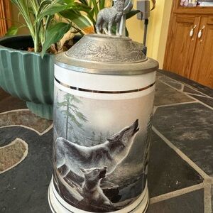 Wolf Themed Beer Stein with Pewter Lid